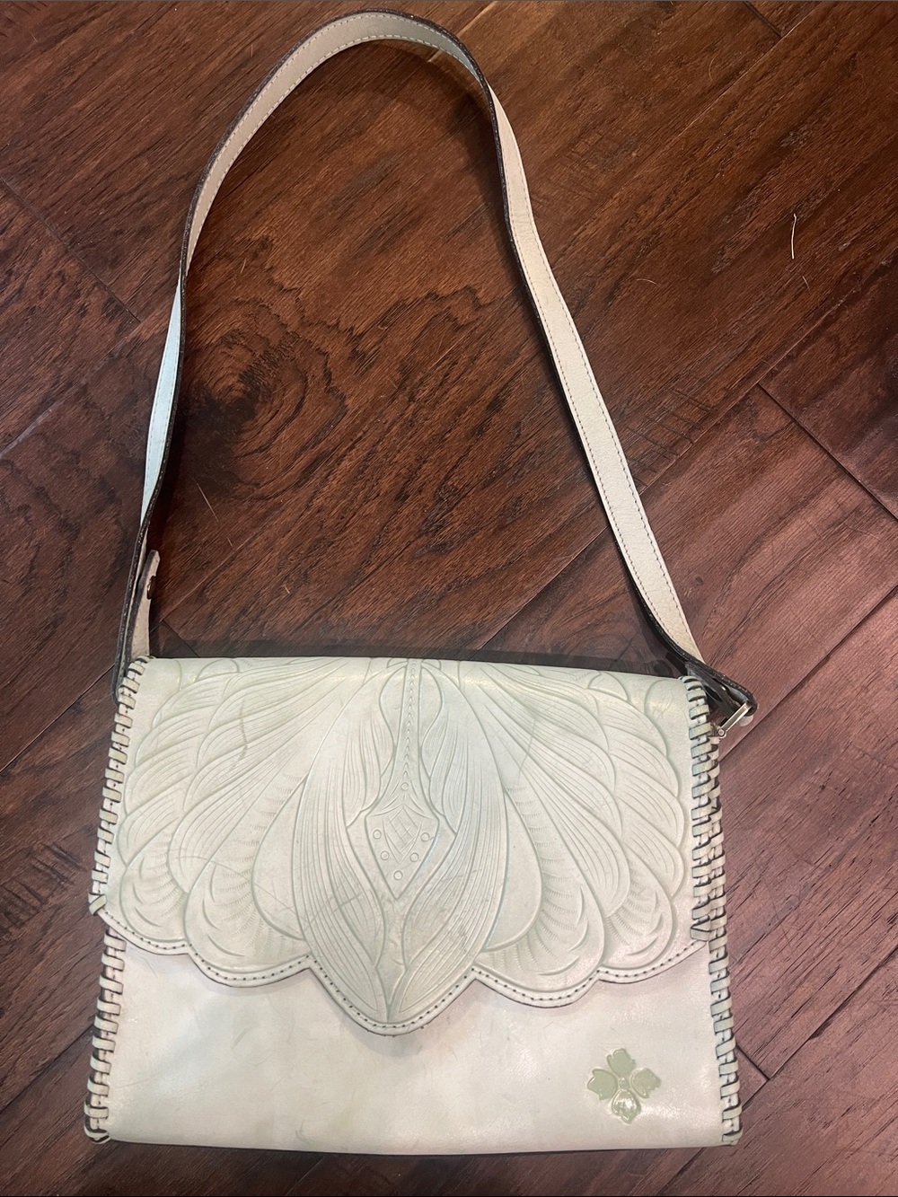 Patricia Nash Tooled Leather Shoulder Bag - Light Green GUC